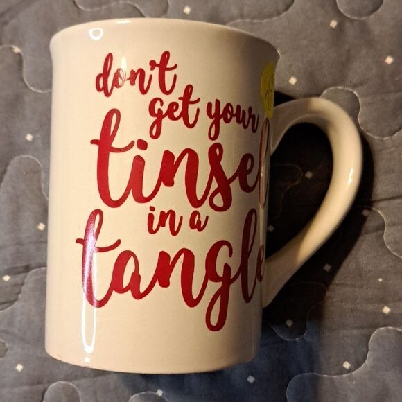 Don't get your tinsel in a tangle coffee mug - Picture 2 of 4